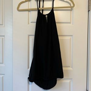 Black top sleeveless